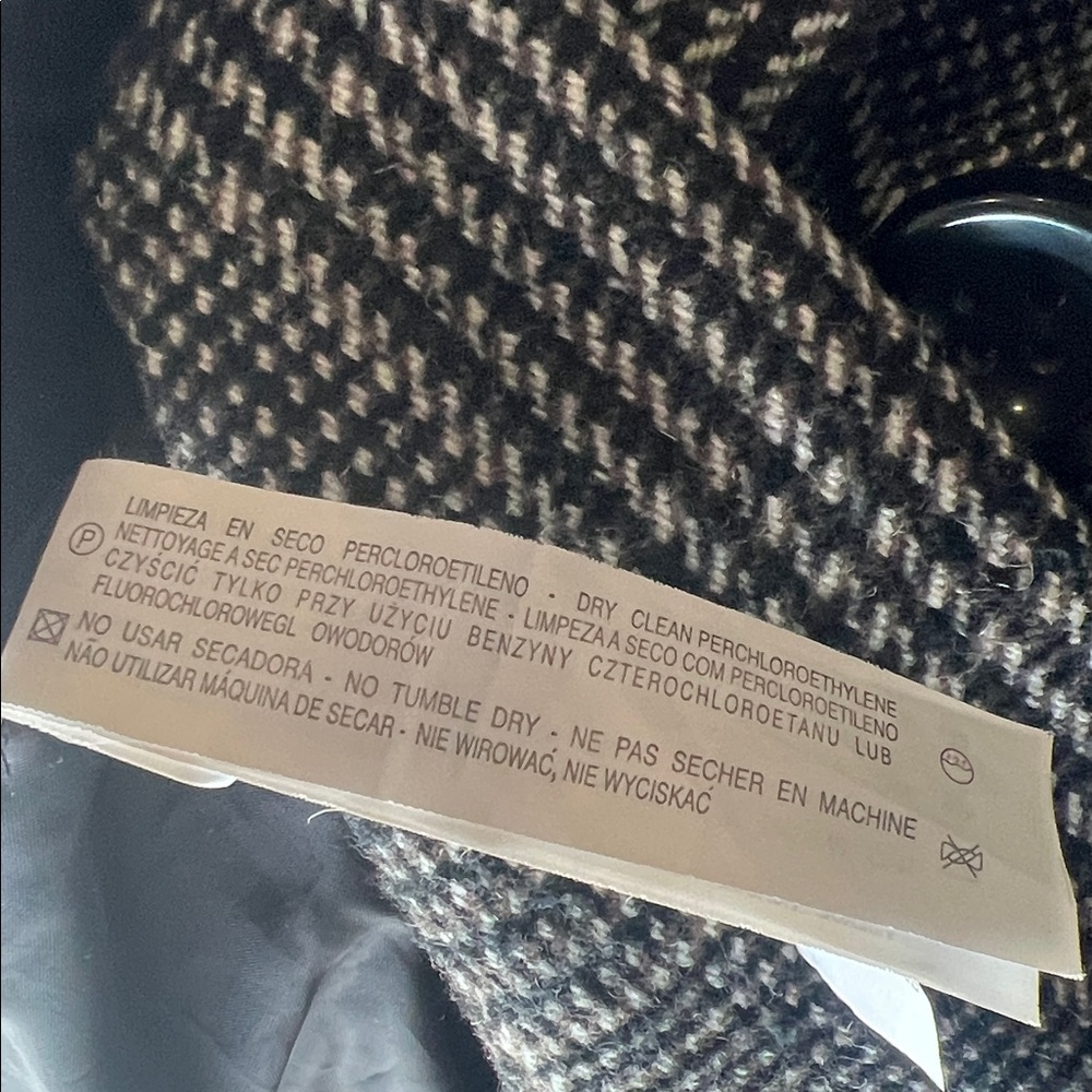 ZARA Basic Plaid Coat – Size S - Picture 13 of 13